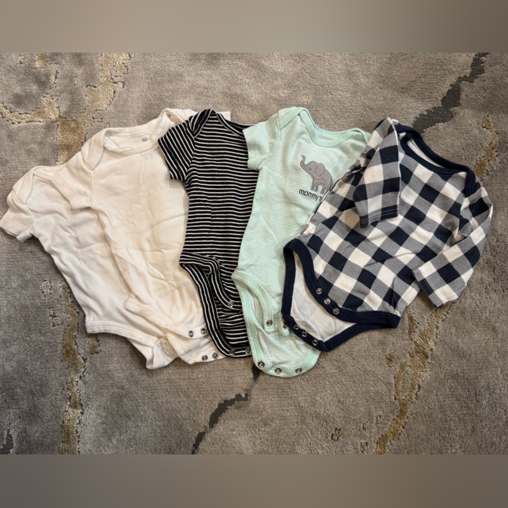 5 Baby onesies